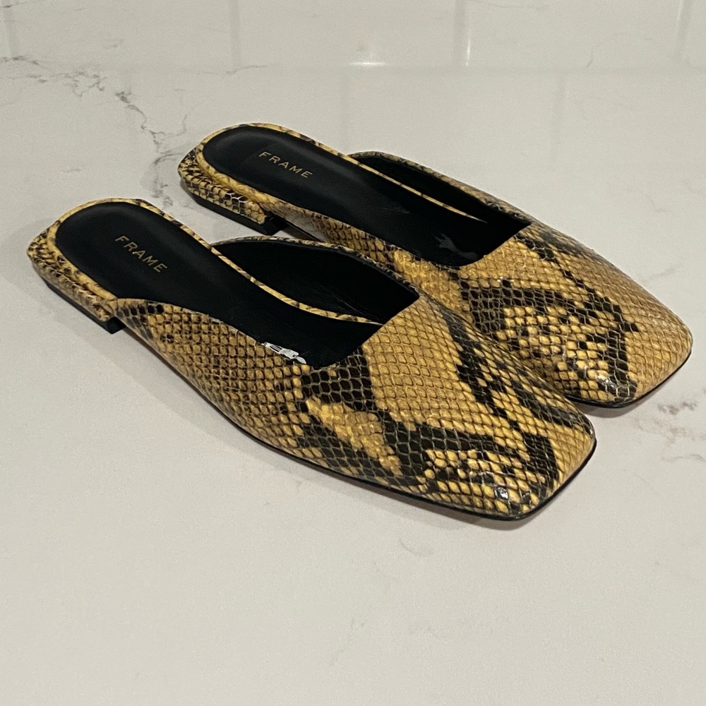 FRAME Mule Sandals Le Town Leather Square Toe Snake Print  Women's Size 38
